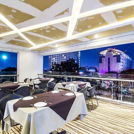 Fabhotel Prime Avenue Индор Екстериор снимка