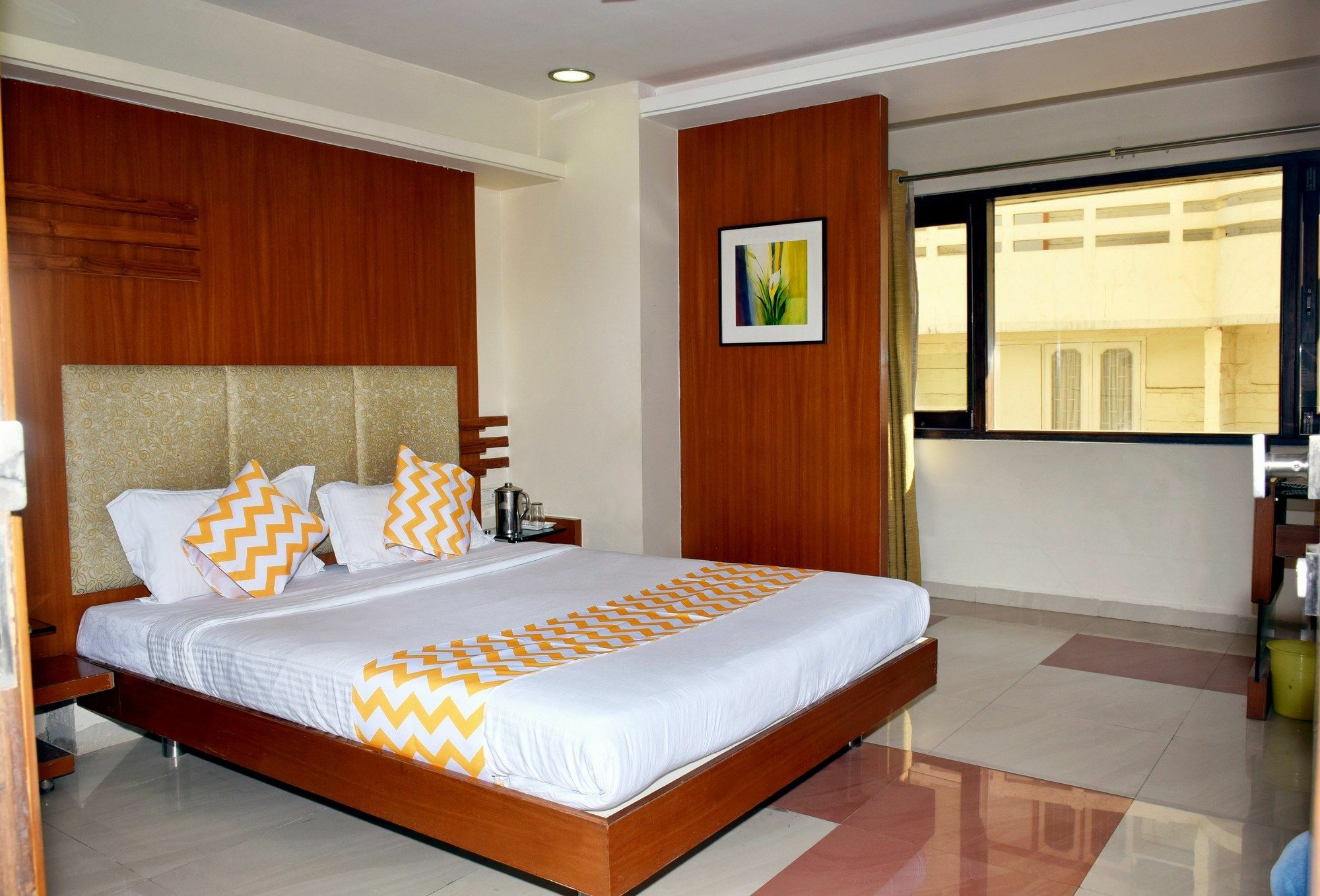 Fabhotel Prime Avenue Индор Екстериор снимка