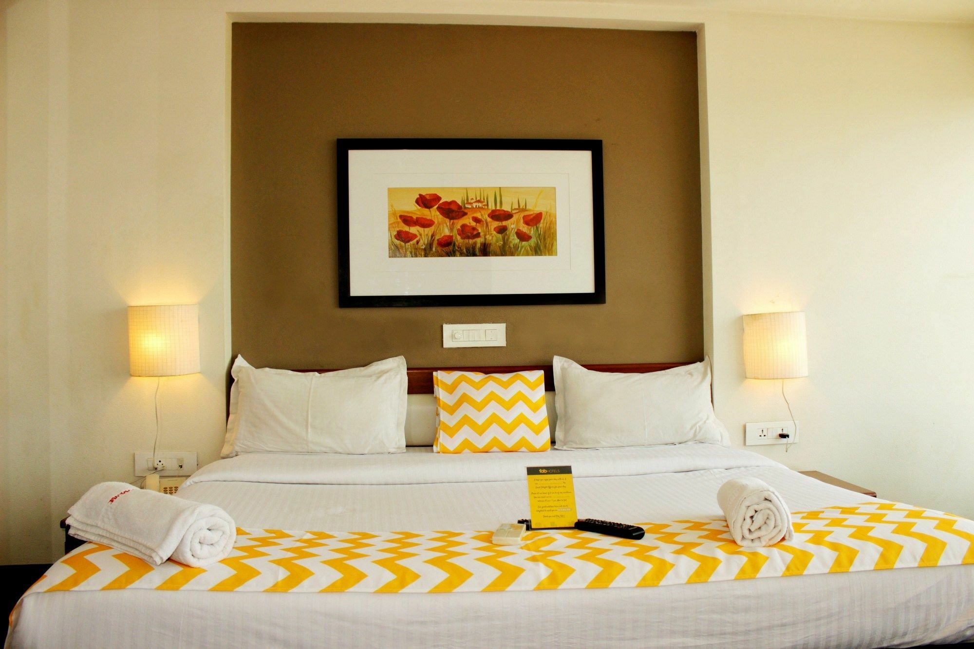 Fabhotel Prime Avenue Индор Екстериор снимка